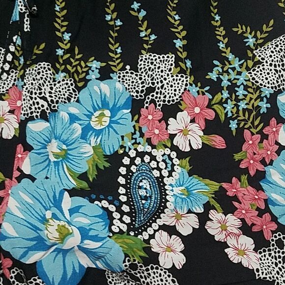 Davi & Dani Floral & Polka Dot Romper (Small) - Picture 6 of 6